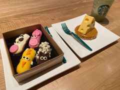 -星巴克(广州百信广场东区店)