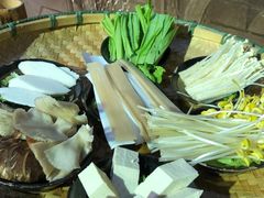 -烂摊摊火锅集市(长安总店)