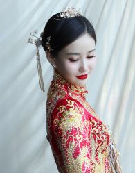 -VV新娘婚纱礼服体验馆