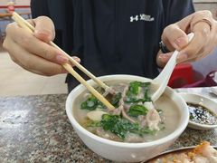 -洲心街道青联村镜记烧肉