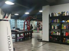 -越·健身工作室(华尔兹广场写字楼B栋店)