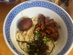 -沪西老弄堂面馆(定西路店)