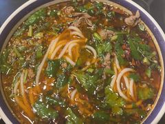 -云阿蛮云南生烫牛肉米线(奉贤路店)