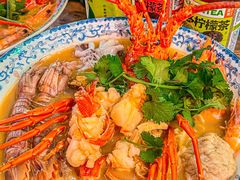 -霆记海鲜·只为这碗面(滨江店)
