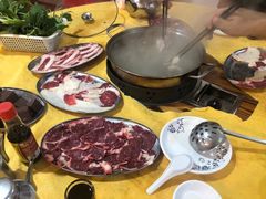 -光头仔烧鸡牛杂店