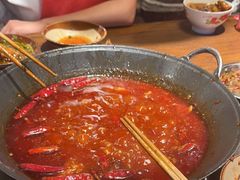 -萍姐火锅·公路夜市(武汉首店)