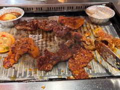 -爱客得牛排海鲜烤肉·火锅自助(春熙路黑金好店)