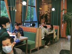 大堂-刘胖子家常菜·蹄花焖藕(兴业店)