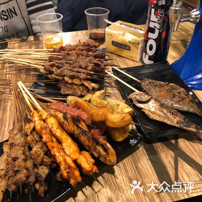 二子烧烤(仙霞路店)羊肉串图片 - 第1张