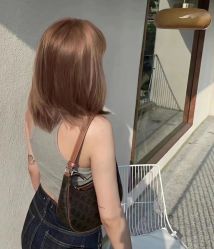 -卡尔诗·科技美肤连锁