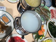 -日进一片海.生腌海鲜火锅.宵夜烧烤(三里屯总店)