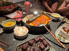 -三出山火锅(南京万象天地店)