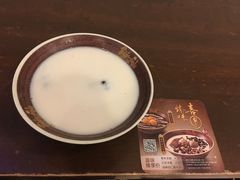 招牌杏仁烧-鲜芋仙(群光广场店)