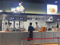 -兰河巷牛肉面(曲江店)