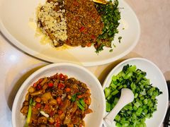 -味上湘菜馆(岳麓山店)