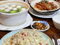 -赖厨潮汕砂锅粥