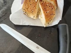 芝麻芝士包-老佛爷饼店