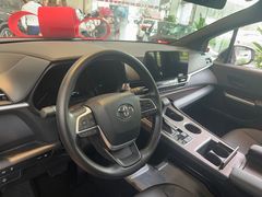 -上海和裕一汽丰田4S店(七宝店)