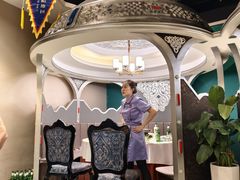 -哈啾嗨·新概念蒙餐(红星新城店)