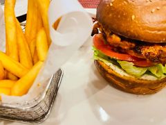-WOLFGANG PUCK KITCHEN & BAR(迪士尼小镇店)