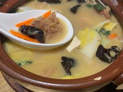 京城酥肉锅-四季民福烤鸭店(西单华威约饭街店)