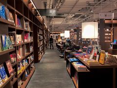 -茑屋书店(天目里店)