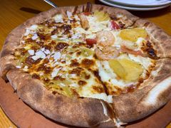 榴莲夏威夷披萨双拼-Mr.Pizza米斯特比萨(苏州平江万达广场店)