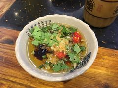 -盐井记·自贡美蛙鲜锅兔(中和店)