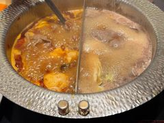 -牛YO寿喜烧·铁板烧和牛火锅自助(市府恒隆店)