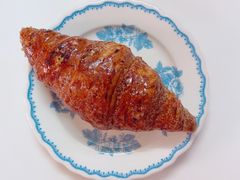 焦糖牛角包-PAPER STONE BAKERY(天环店)