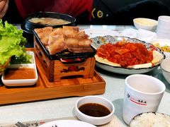 -益百岁牛尾汤主题餐厅(辛庄街店)