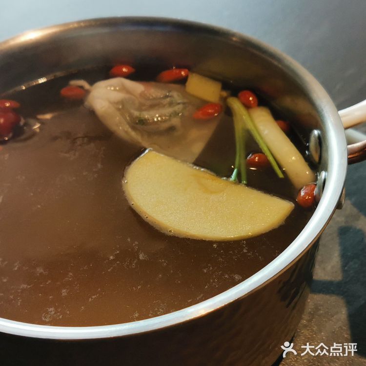 来天津的朋友都看过来，这里有一家超级棒的火锅店