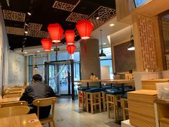 大堂-头壹号 大油条·老长沙盖码饭(北辰店)