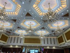 -东豪园林海鲜酒家(南港路辅路店)