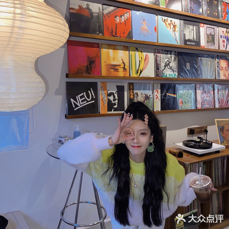 珠海探店｜这家唱片咖啡📀我可以去一百次❕