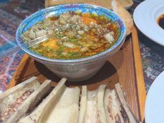 -乡村馕坑肉·烧烤·新疆菜·本地人更爱吃(阿勒泰首店)