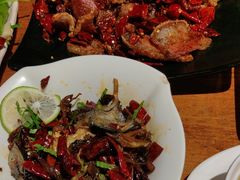 -隔壁老王·家常云南菜(花巷店)