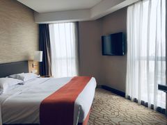 -天津水游城丽筠酒店