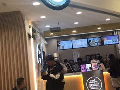 等位区-CoCo都可(健翔桥店)