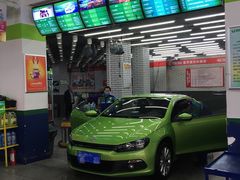 店内环境-耐跑(万达广场店)