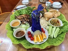 -沐毫傣泐云南菜孔雀宴•手抓饭傣味烧烤(曼听公园店)
