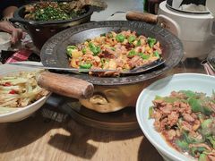 -聚鑫朋酸菜肥肠(九龙仓店)