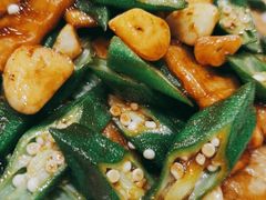 -李家猪蹄融合菜馆(河松街店)