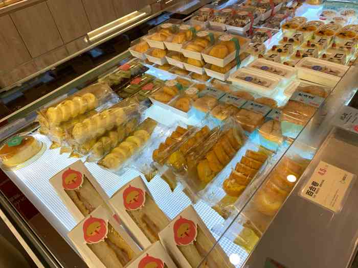 康欣烘焙连锁(百姓店)-"很好吃.很好吃.很好吃.服务态度也蛮好.