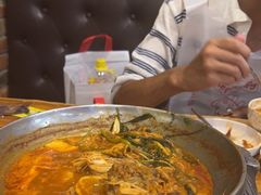-喇喇排骨火锅·传统韩式脊骨汤(望京西园总店)