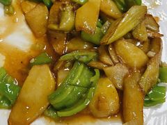 -东北菜冰城一家人