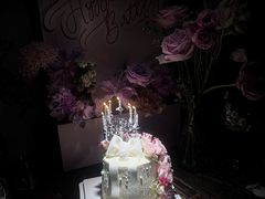-伶甜·CAKE(国贸店)