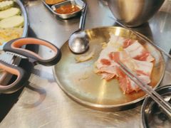 -哈哈碳都·牛肋条无限自助烤肉(台江万达店)