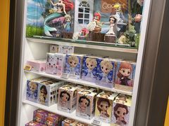 -泡泡玛特POPMART(上海环球港店)