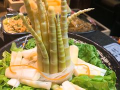 -湊湊火锅·茶憩(新中关购物中心店)